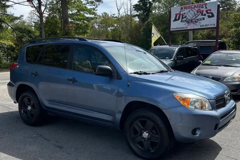 2008 Toyota RAV4 Base photo 1