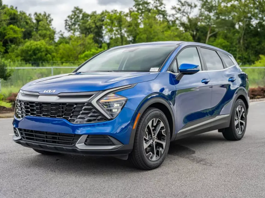 2025 Kia Sportage EX photo 1