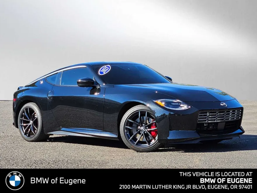 2025 Nissan Z Performance photo 1