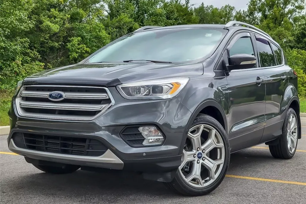 2019 Ford Escape Titanium photo 1