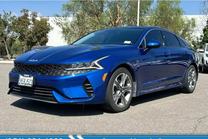 2023 Kia K5 EX photo 1