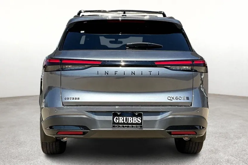 2026 Infiniti QX60 Luxe photo 1