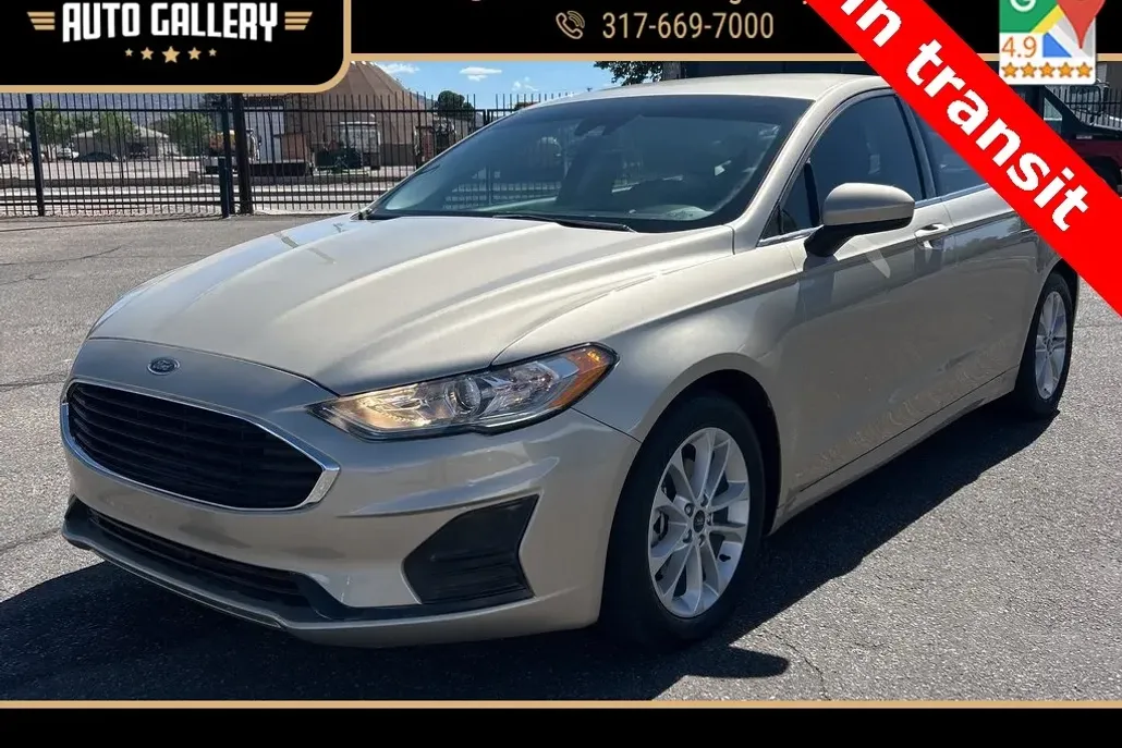 2019 Ford Fusion SE photo 1