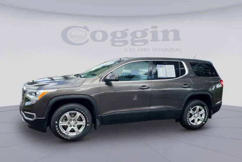 2019 Gmc Acadia SLE photo 1