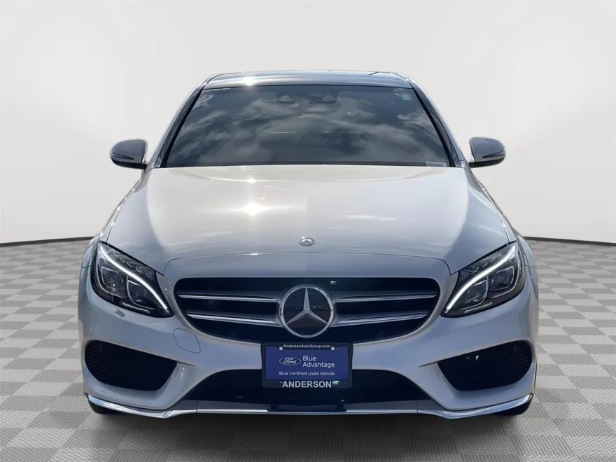 2017 Mercedes Benz C 300 Sedan photo 1