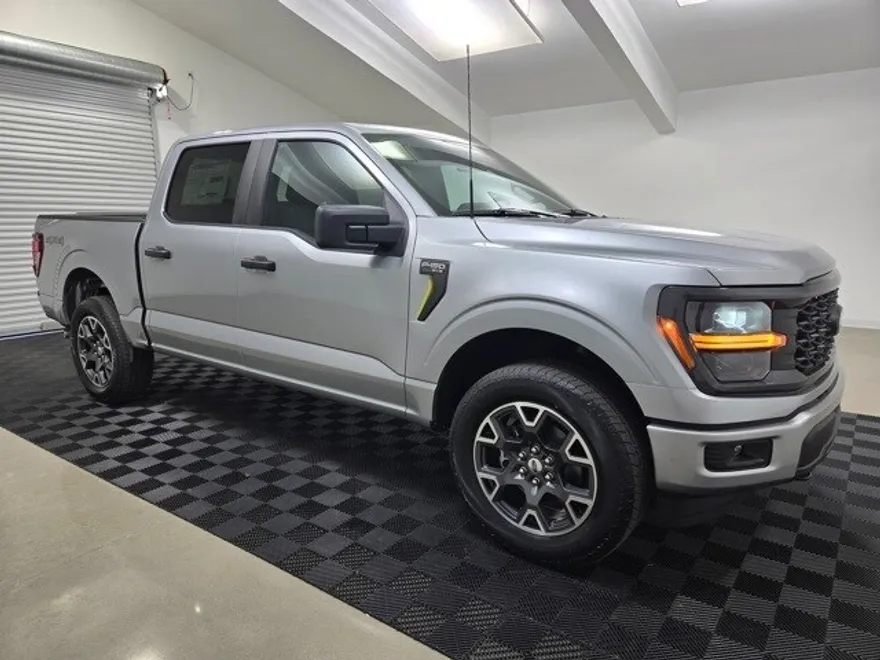 2025 Ford F-150 STX photo 1