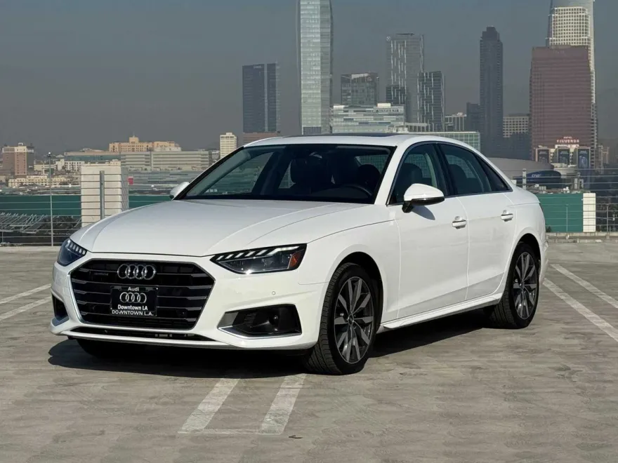 2023 Audi A4 40 Premium photo 1
