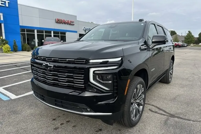 2026 Chevrolet Tahoe High Country photo 1