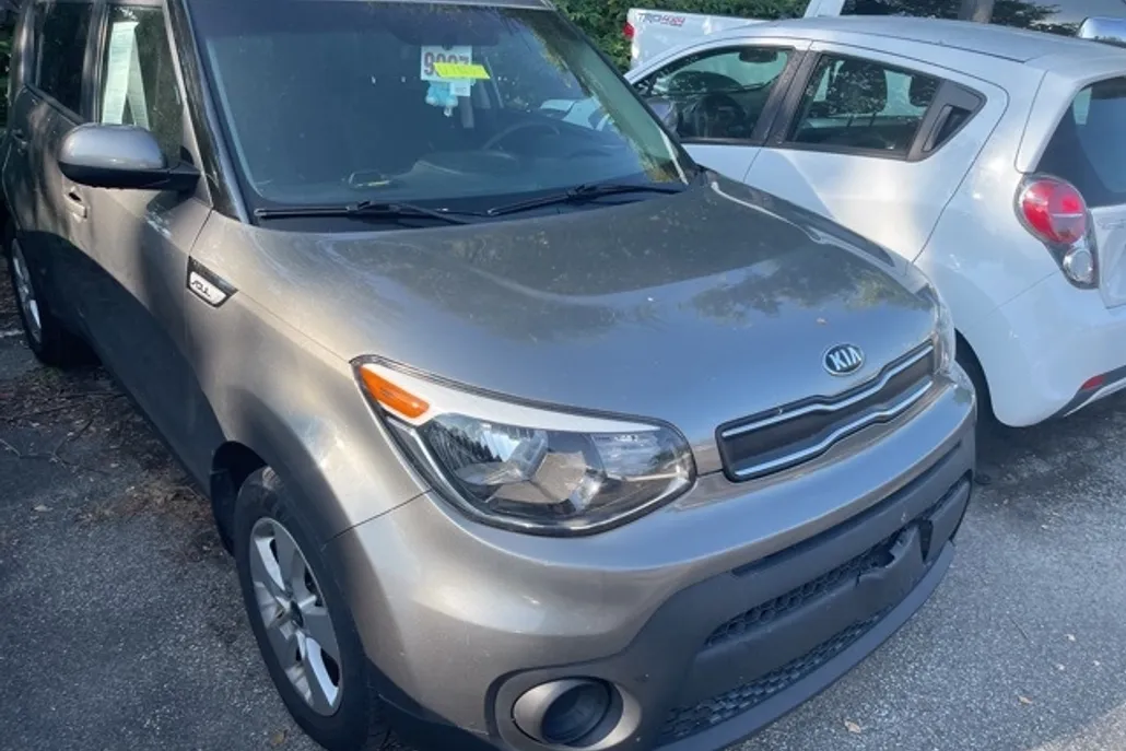 2019 Kia Soul Base photo 1