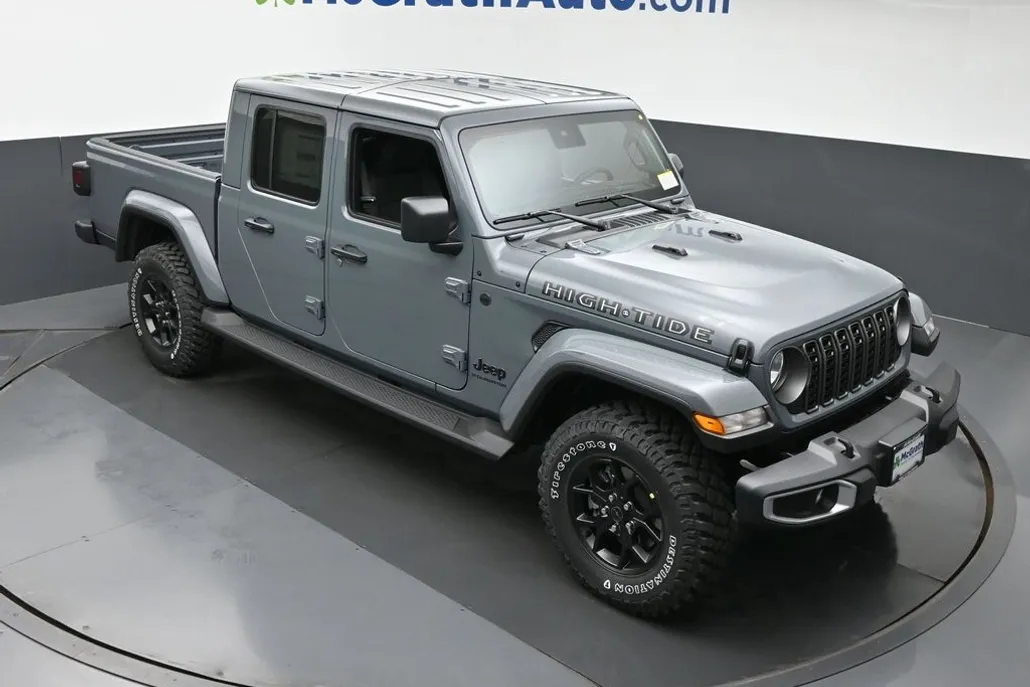 2025 Jeep Gladiator Sport photo 1