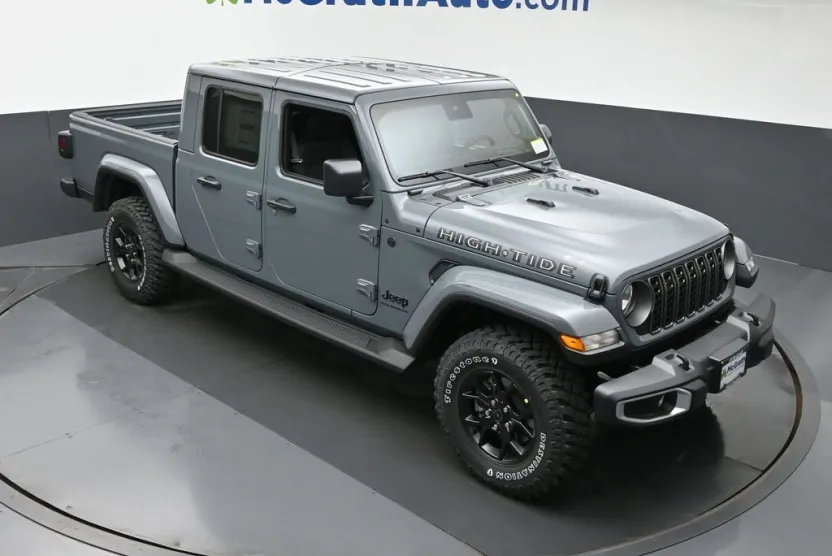 2025 Jeep Gladiator Sport photo 1