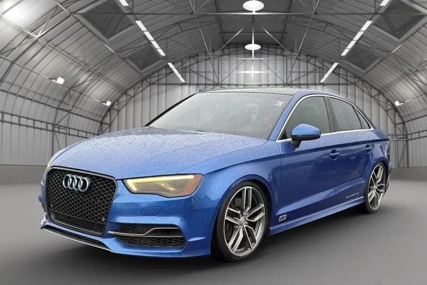 2015 Audi S3 Prestige photo 1