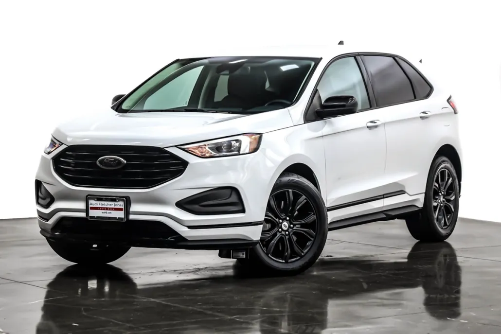 2024 Ford Edge SE photo 1