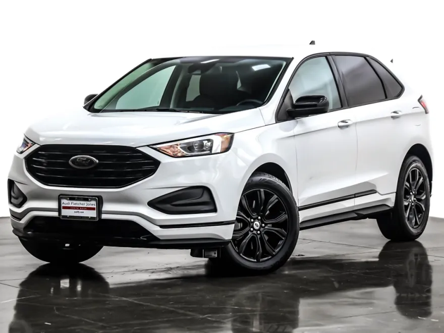 2024 Ford Edge SE photo 1