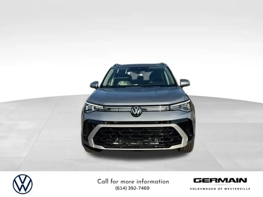 2025 Volkswagen Taos SEL photo 1
