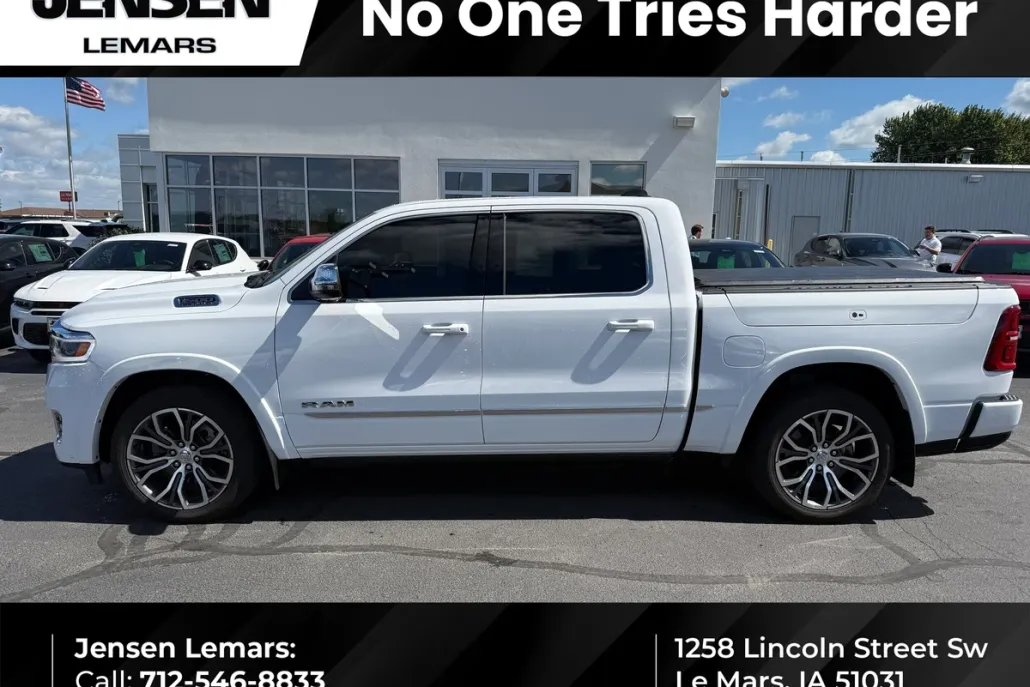 2025 Ram 1500 photo 1