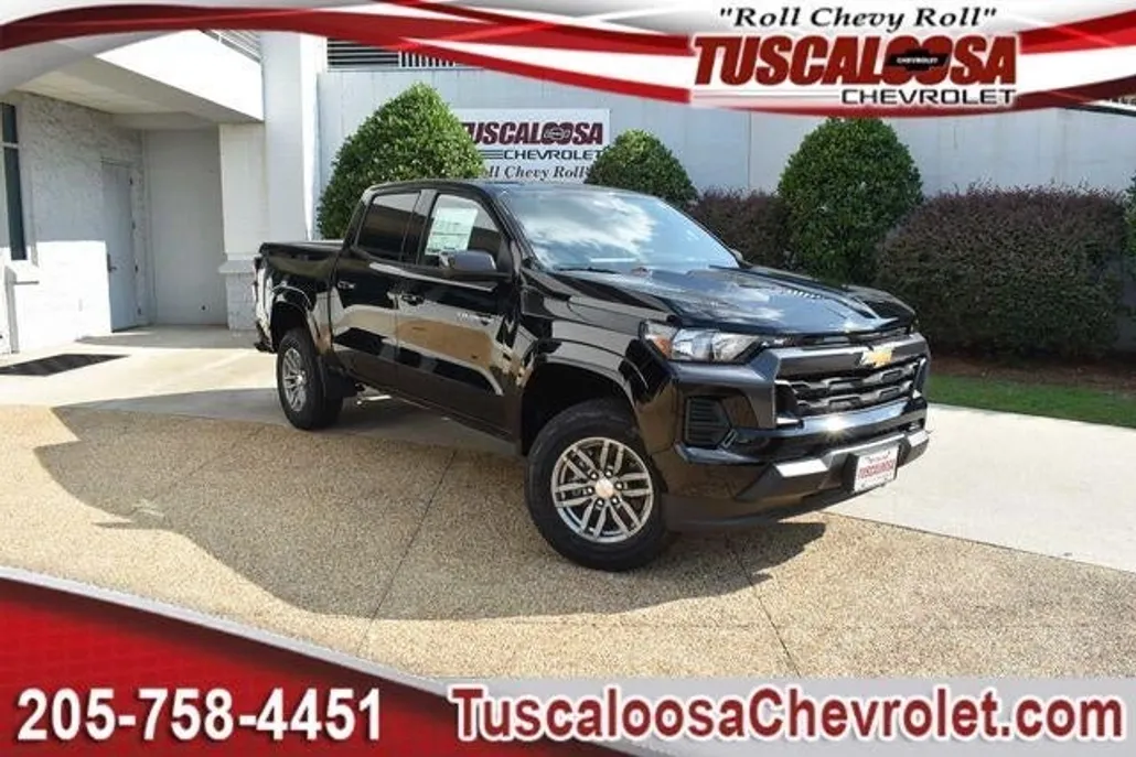 2026 Chevrolet Colorado LT photo 1