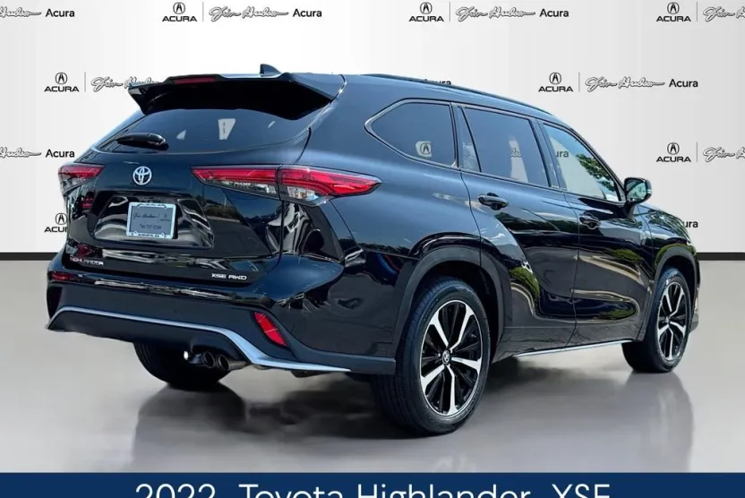 2022 Toyota Highlander XSE photo 1