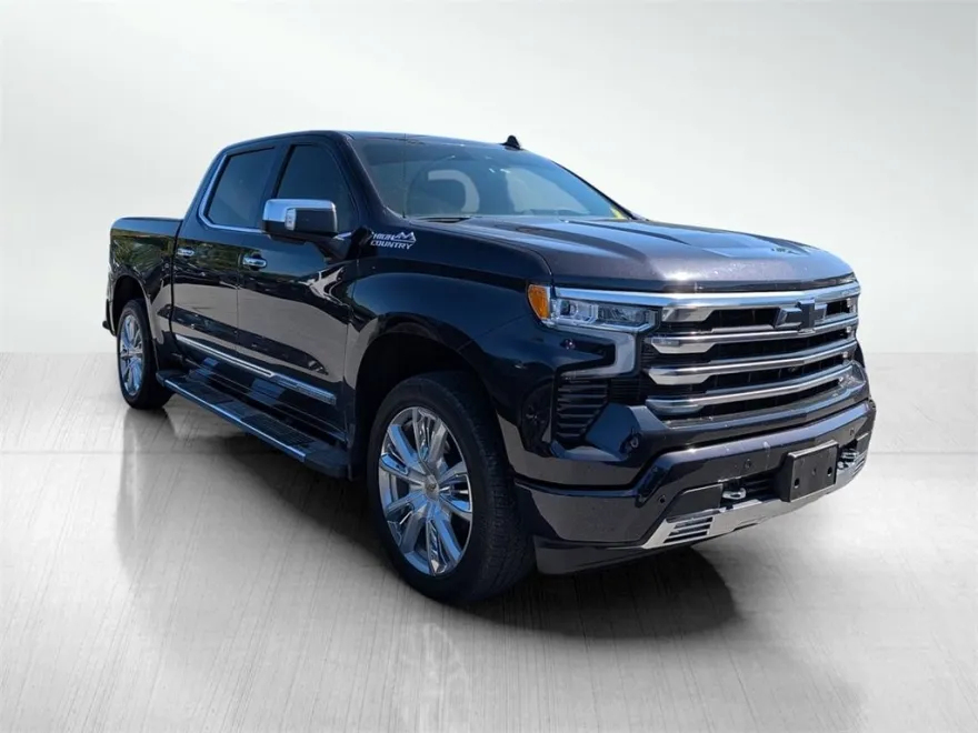 2023 Chevrolet Silverado 1500 High Country photo 1