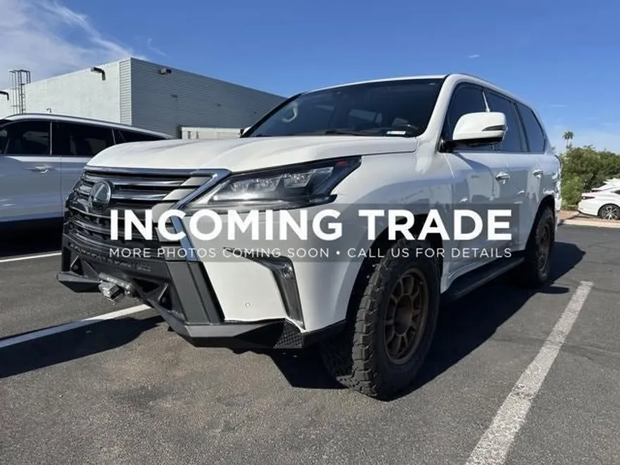 2017 Lexus LX Base photo 1