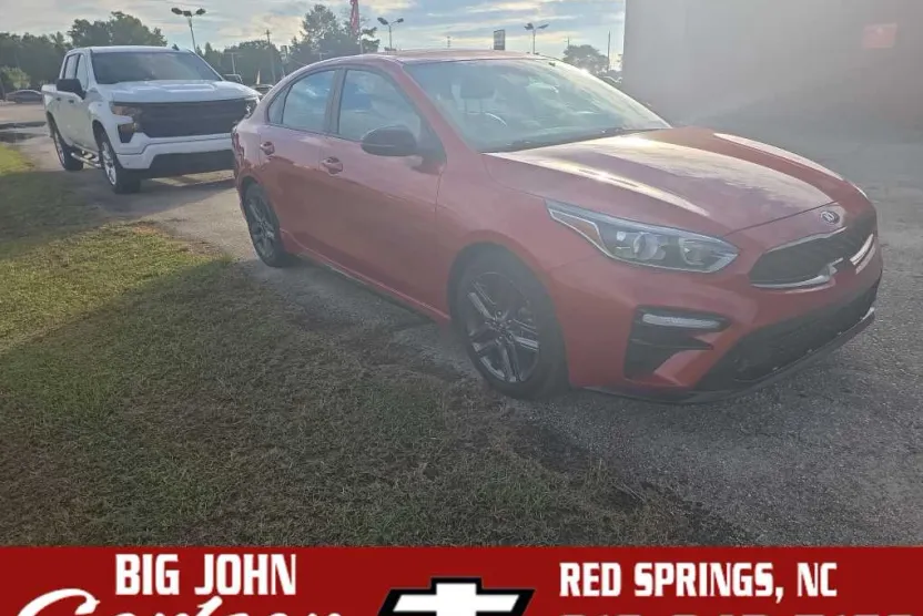 2021 Kia Forte GT-Line photo 1