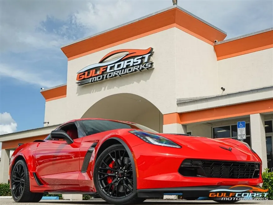 2019 Chevrolet Corvette Z06 2LZ photo 1