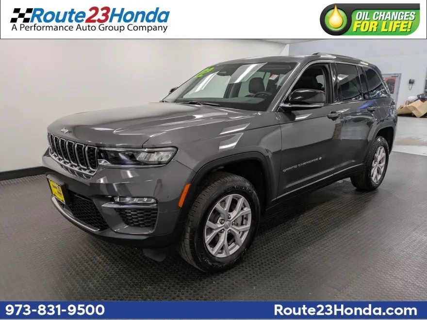 2022 Jeep Grand Cherokee Limited photo 1