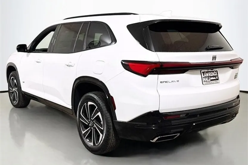 2025 Buick Enclave Sport Touring photo 1