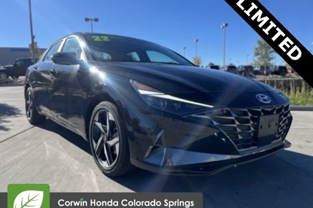 2022 Hyundai Elantra Limited photo 1