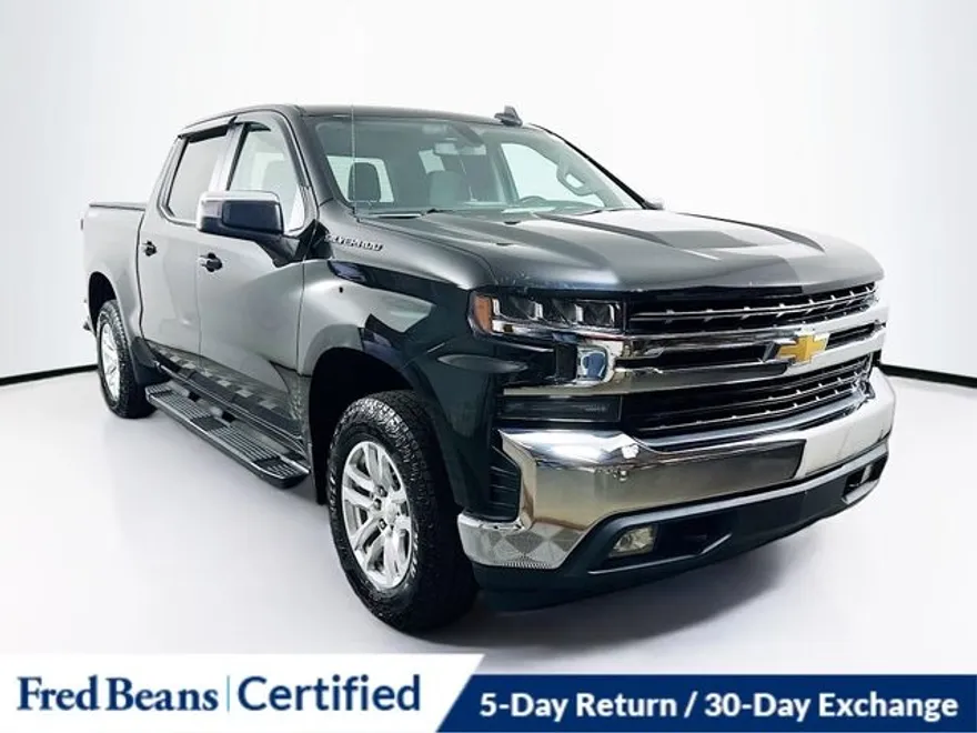 2021 Chevrolet Silverado 1500 LT photo 1