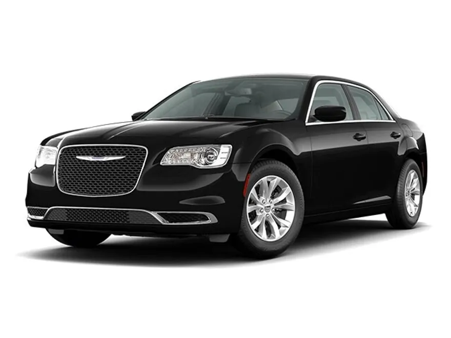 2022 Chrysler 300 Touring photo 1