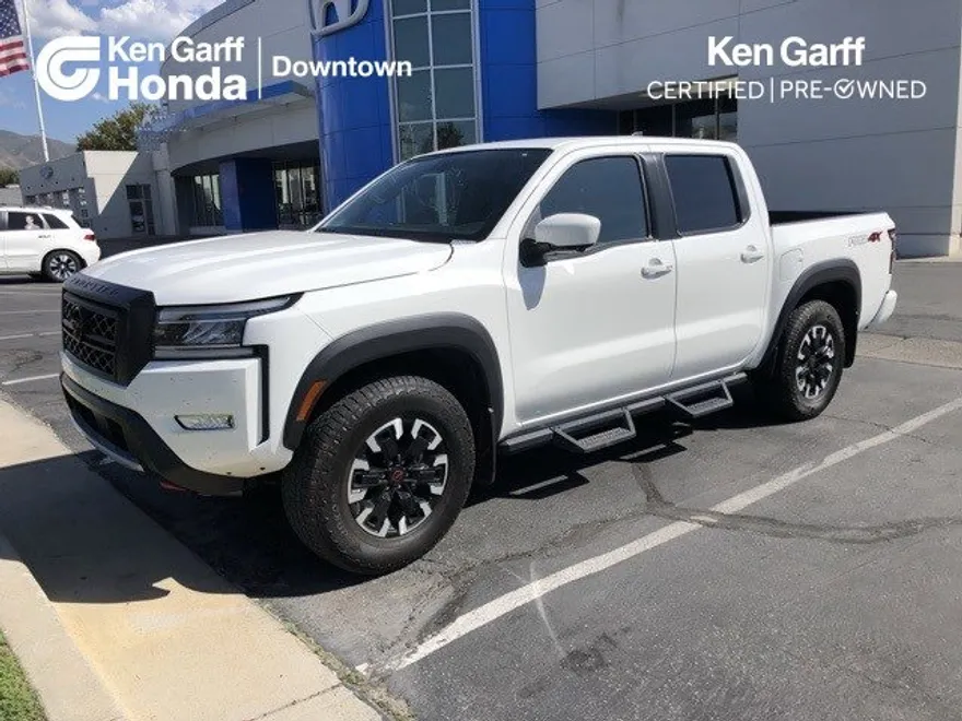 2022 Nissan Frontier PRO-4X photo 1