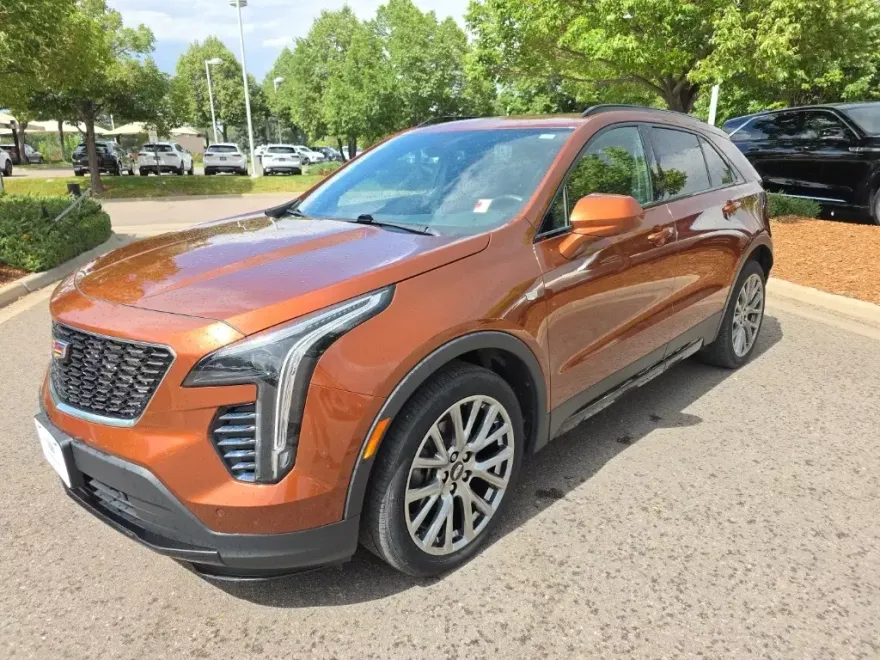 2019 Cadillac XT4 Sport photo 1