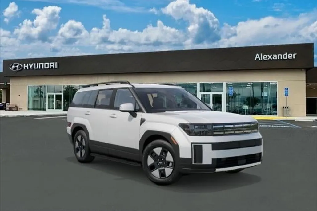 2026 Hyundai Santa Fe SEL photo 1