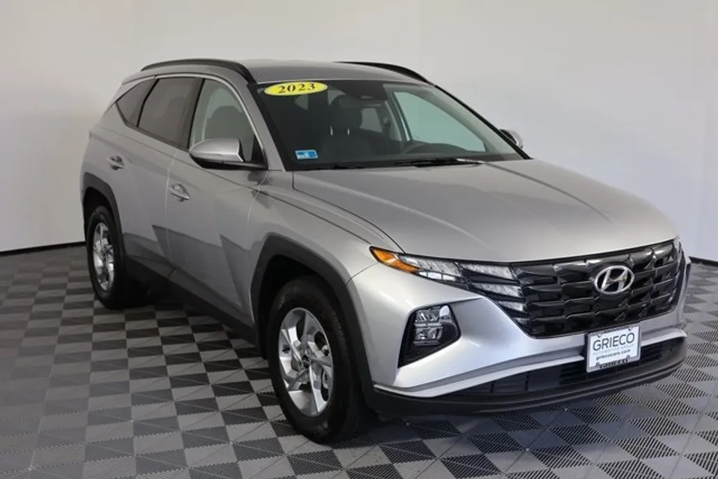 2023 Hyundai Tucson SEL photo 1