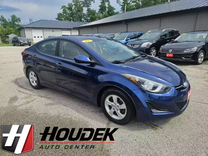 2015 Hyundai Elantra SE photo 1