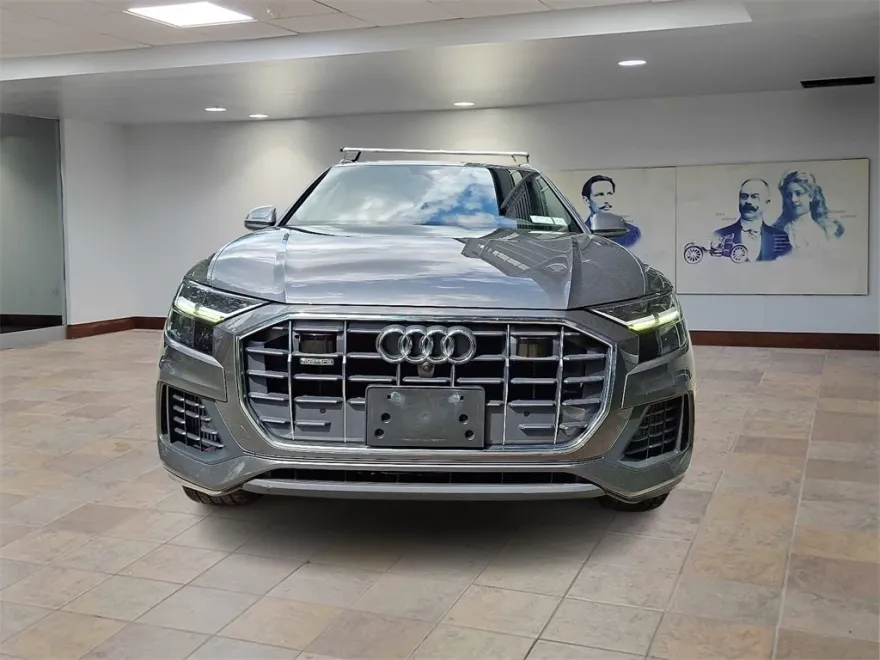 2019 Audi Q8 Premium Plus photo 1