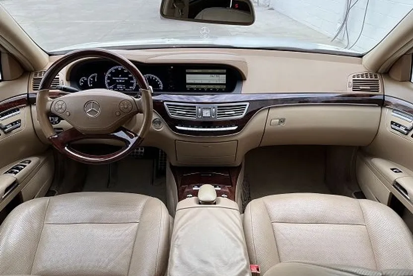 2012 Mercedes Benz S 550 photo 1