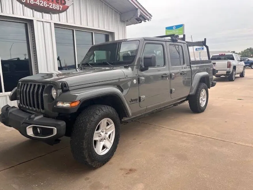 2021 Jeep Gladiator Sport S photo 1