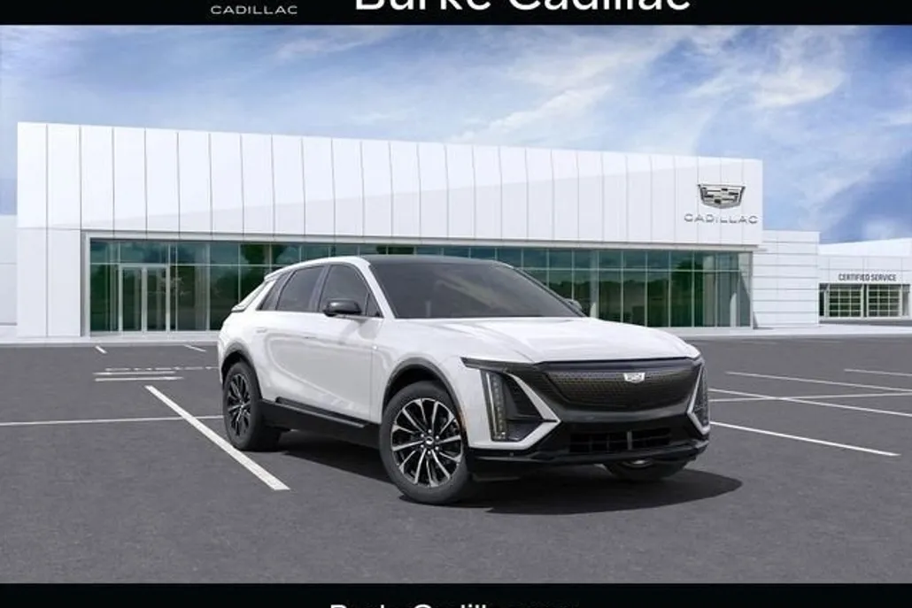 2025 Cadillac Lyriq Sport photo 1