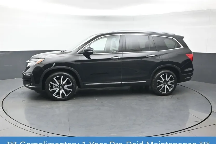 2022 Honda Pilot Touring photo 1