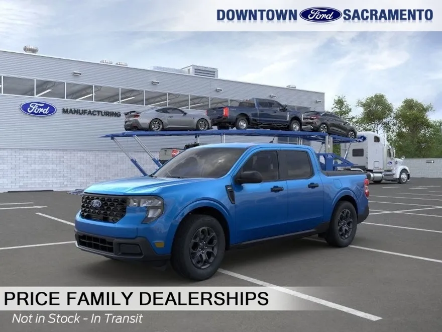 2025 Ford Maverick XLT photo 1