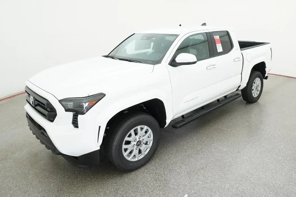 2025 Toyota Tacoma SR5 Double Cab photo 1