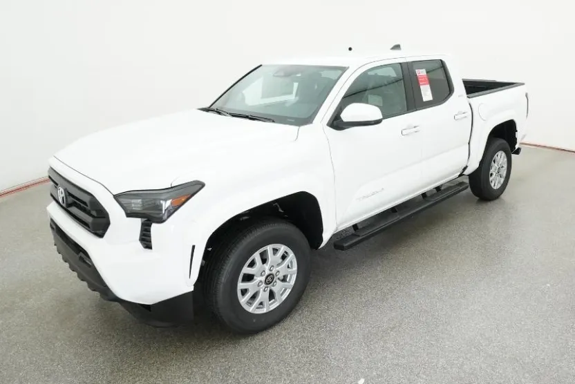 2025 Toyota Tacoma SR5 Double Cab photo 1