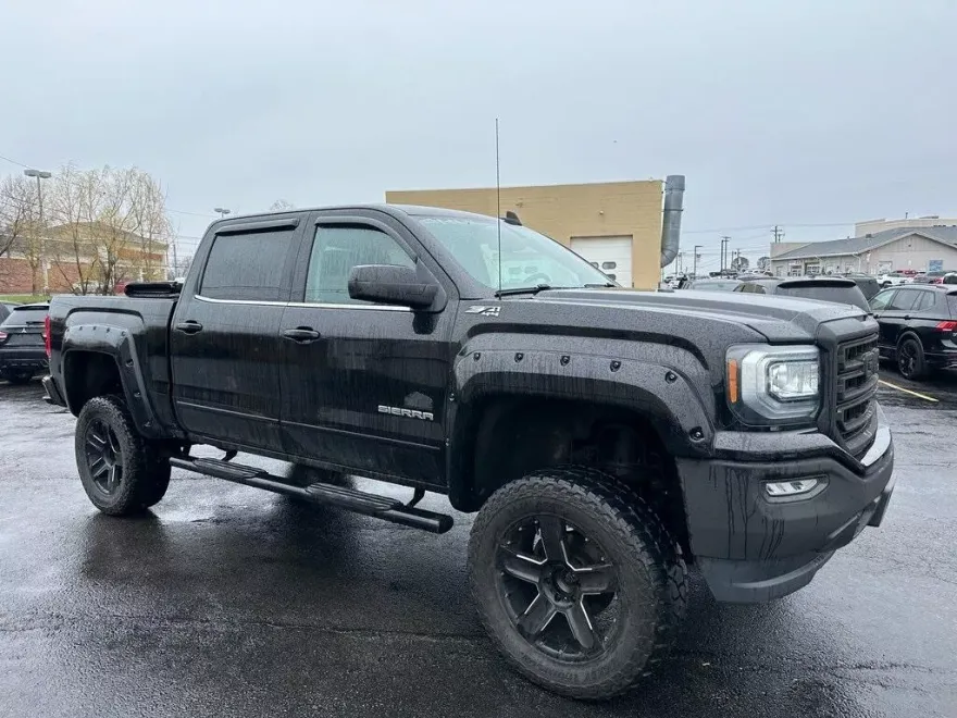 2016 Gmc Sierra 1500 SLE photo 1
