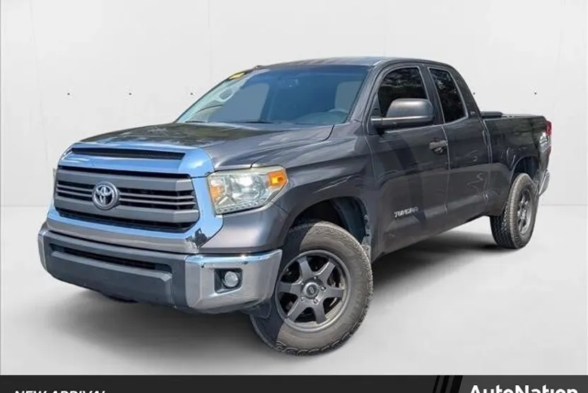 2014 Toyota Tundra SR5 photo 1
