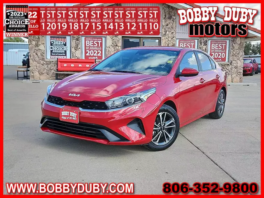 2024 Kia Forte LXS photo 1