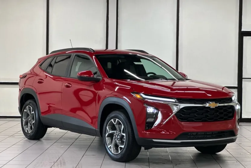 2026 Chevrolet Trax LT photo 1