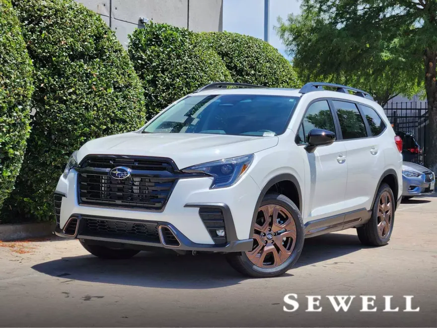 2025 Subaru Ascent Limited photo 1
