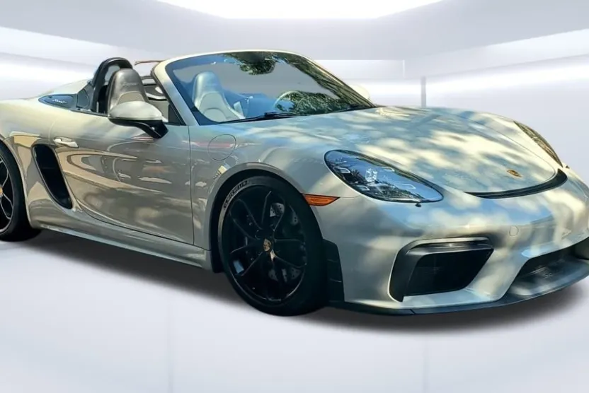 2022 Porsche Boxster Spyder Base photo 1